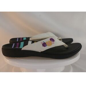 Revitalign‎ Yumi Tropic White Floral Embroidered Thong Sandals RV1125WHT080W 8